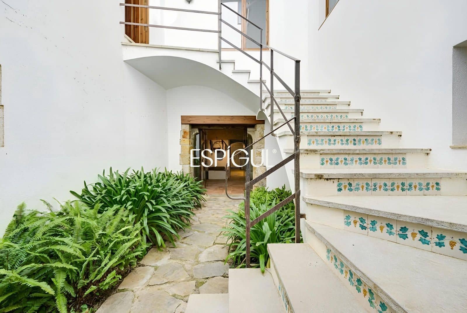 6 slaapkamer Villa te koop in Torroella de Montgri met garage - € 875.000 (Ref: 10016107)
