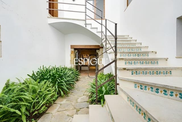 6 slaapkamer Villa te koop in Torroella de Montgrí met garage - € 875.000 (Ref: 10016107)