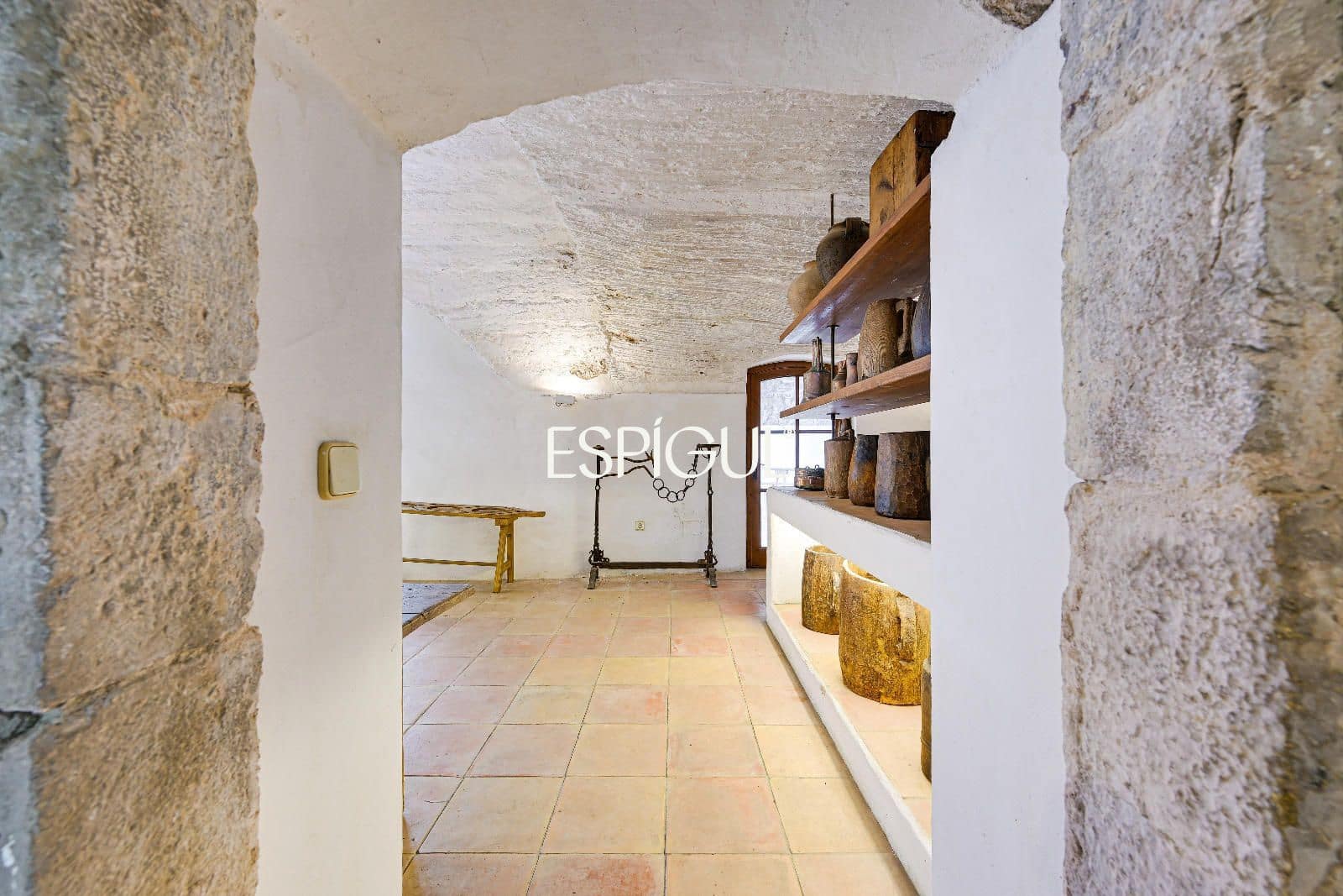 6 slaapkamer Villa te koop in Torroella de Montgri met garage - € 875.000 (Ref: 10016107)