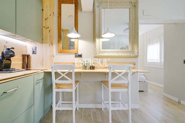 Piso de 1 habitación en S'Agaro, Castell-Platja d'Aro en venta - 275.000 € (Ref: 10016109)