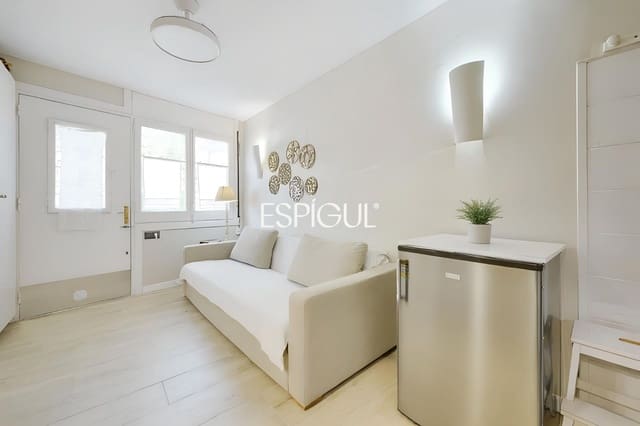 Piso de 1 habitación en S'Agaro, Castell-Platja d'Aro en venta - 275.000 € (Ref: 10016109)