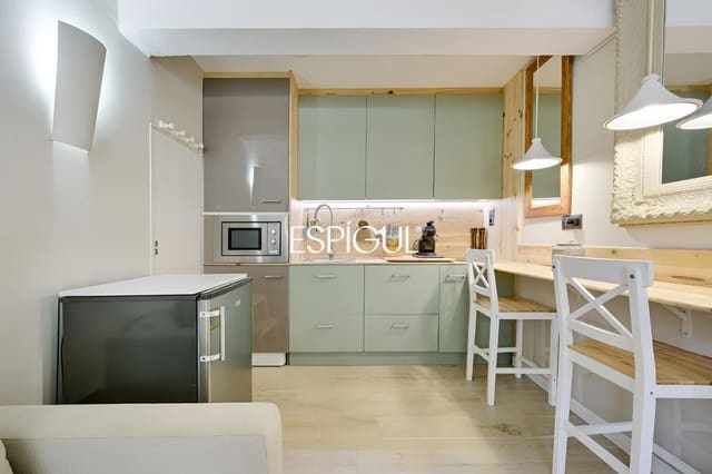 Piso de 1 habitación en S'Agaro, Castell-Platja d'Aro en venta - 275.000 € (Ref: 10016109)