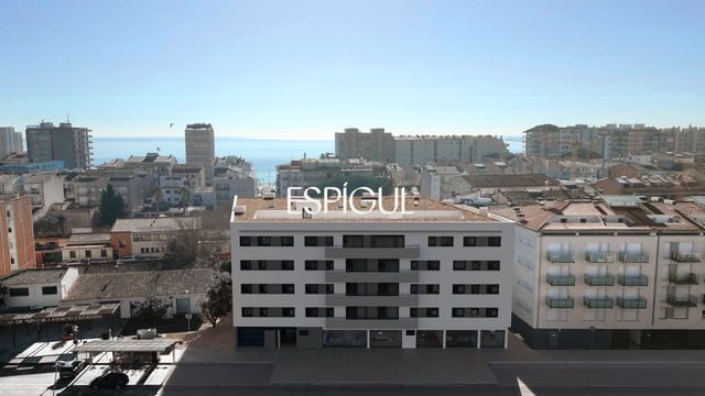 Comercial para venda em Sant Antoni de Calonge, Calonge i Sant Antoni com piscina garagem - 600 000 € (Ref: 10016115)