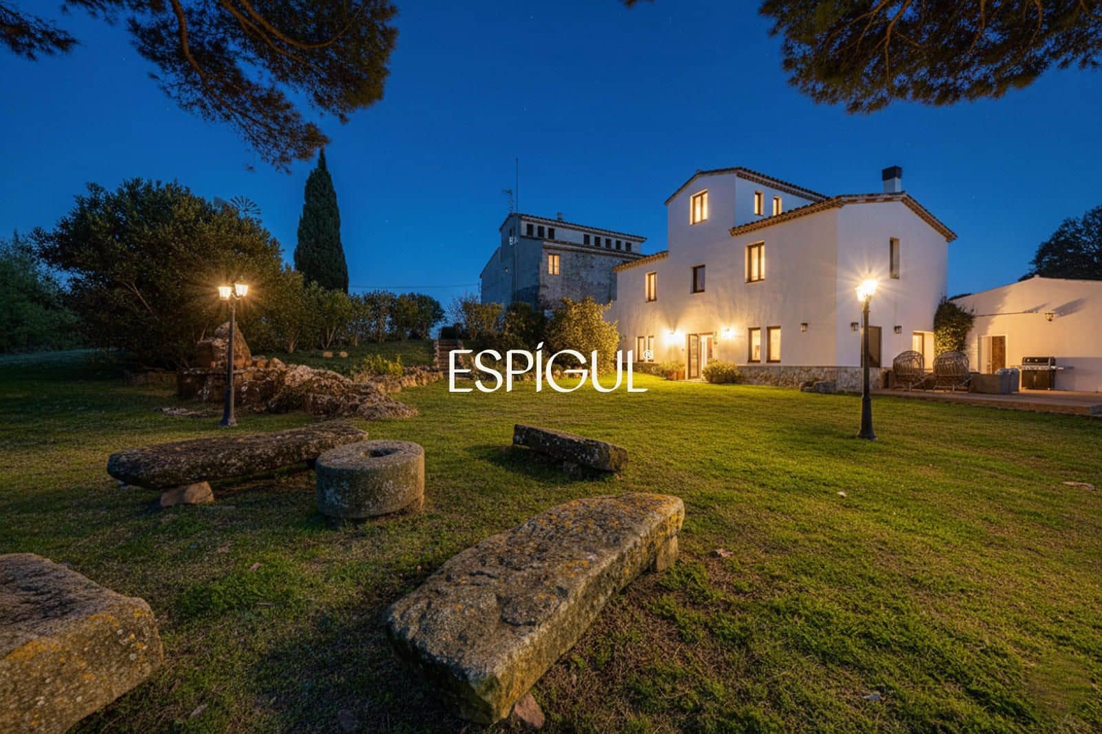 9 Zimmer Villa zu verkaufen in Santa Cristina d'Aro mit Pool - 6.950.000 € (Ref: 10016117)