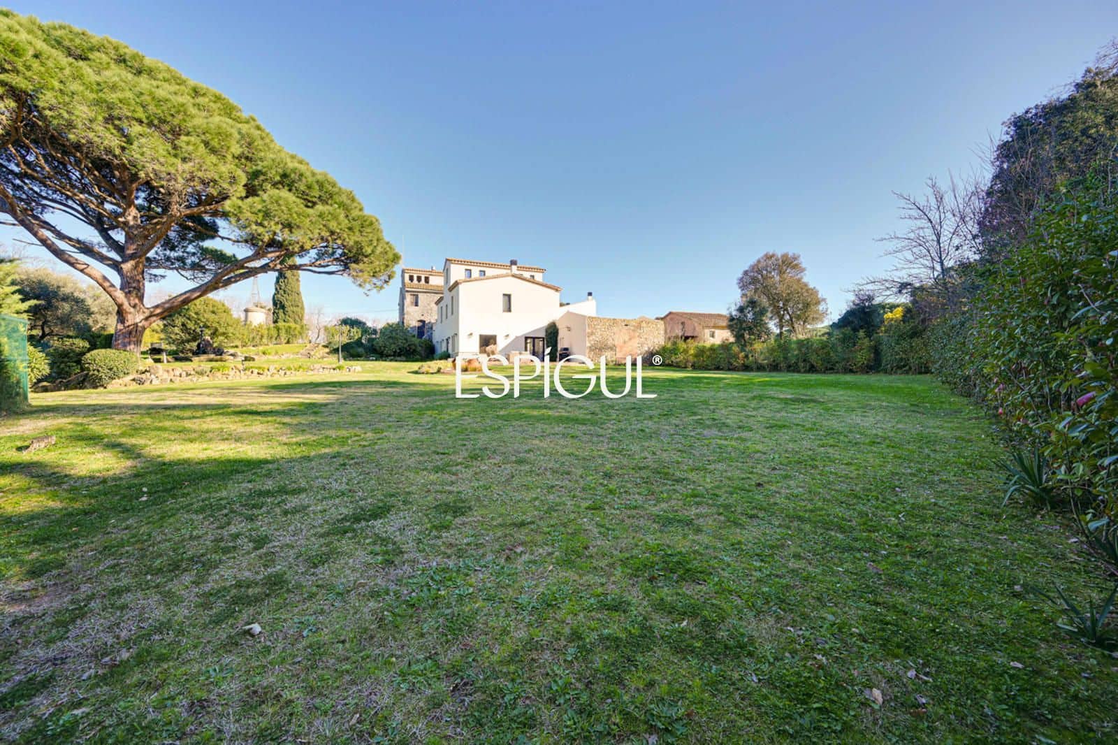 9 Zimmer Villa zu verkaufen in Santa Cristina d'Aro mit Pool - 6.950.000 € (Ref: 10016117)