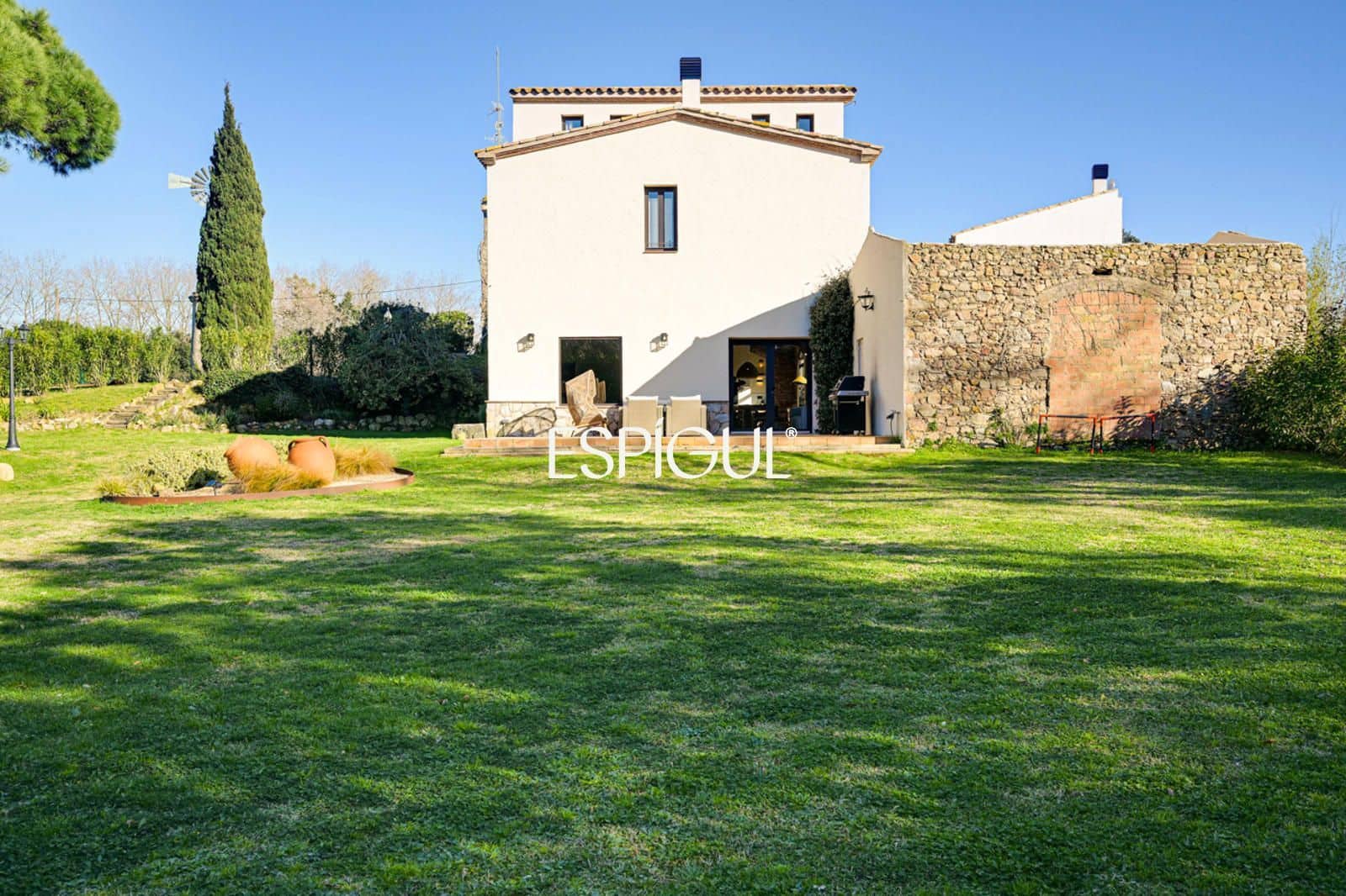 9 Zimmer Villa zu verkaufen in Santa Cristina d'Aro mit Pool - 6.950.000 € (Ref: 10016117)