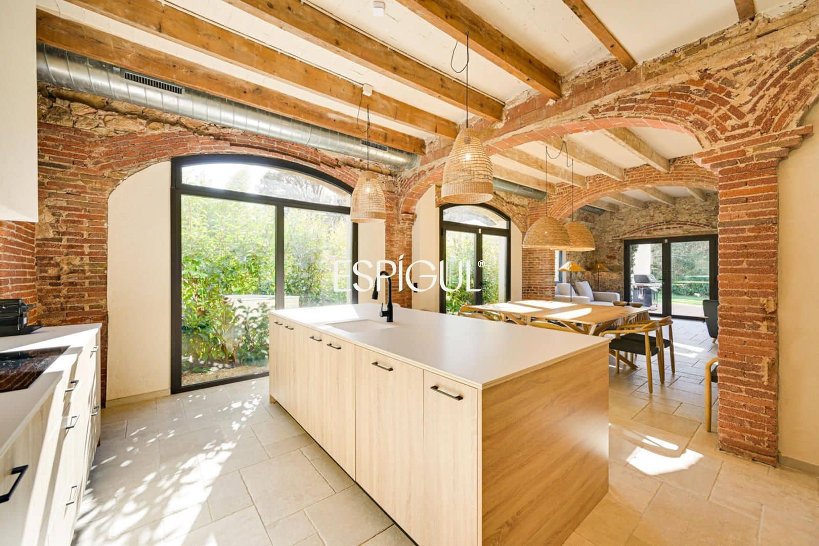 9 Zimmer Villa zu verkaufen in Santa Cristina d'Aro mit Pool - 6.950.000 € (Ref: 10016117)