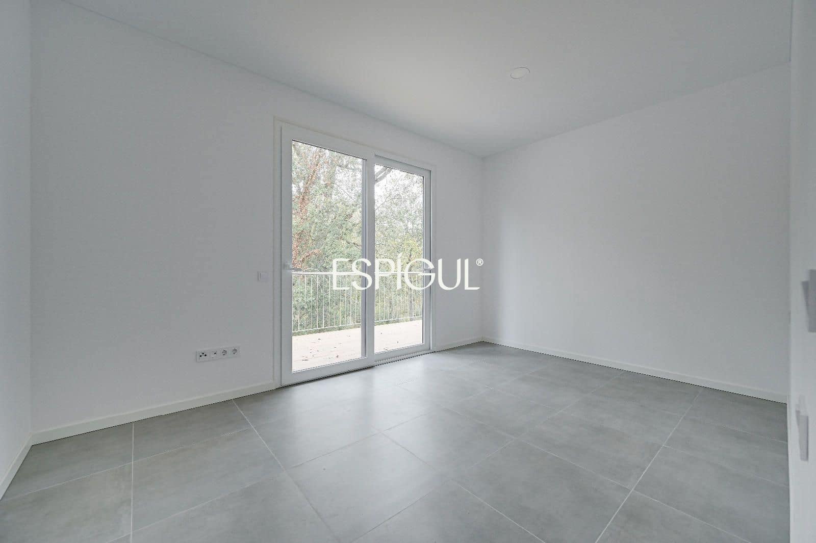 3 soveværelse Villa til salg i Llagostera med swimmingpool - € 425.000 (Ref: 10016119)