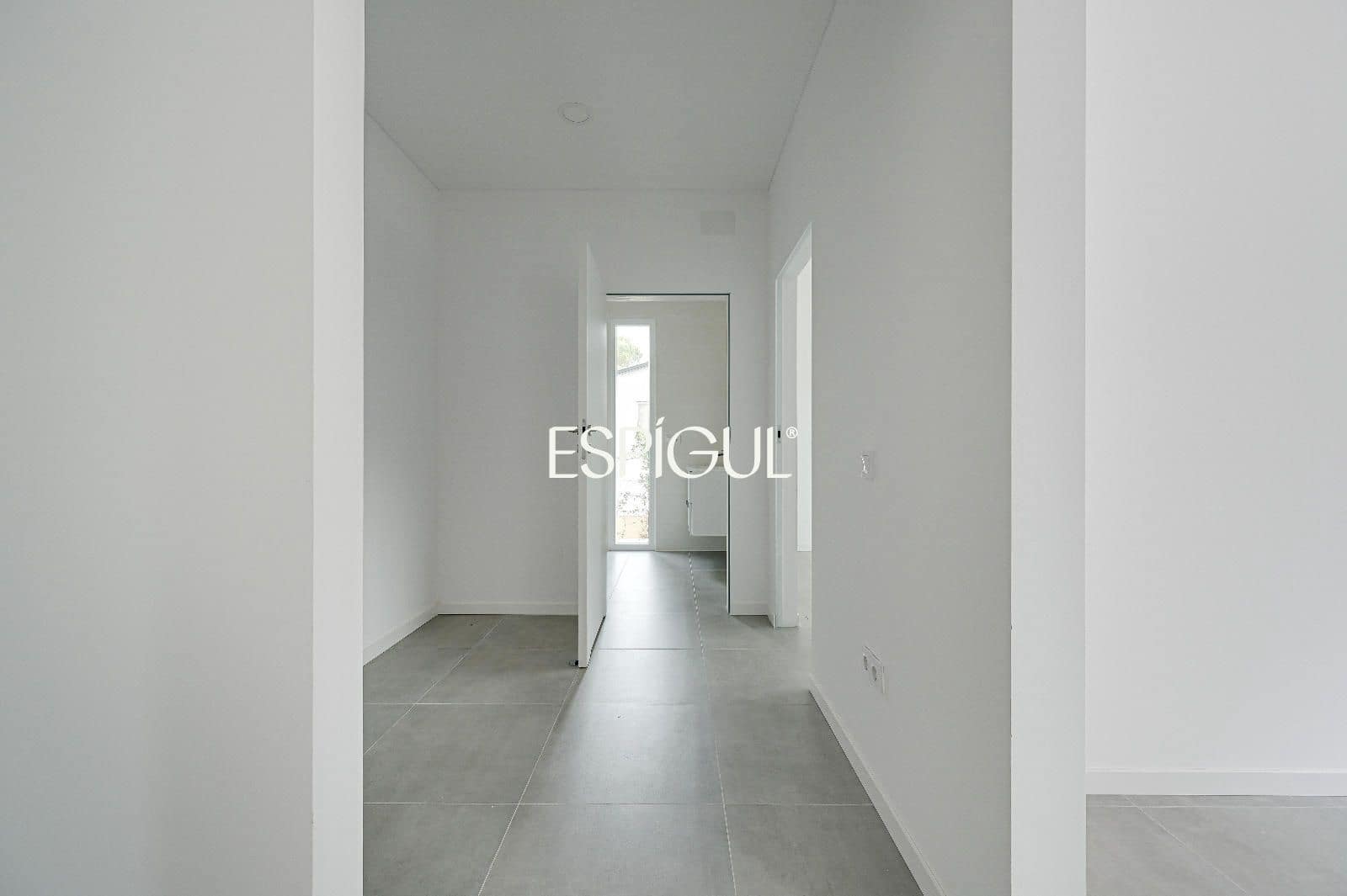 3 soveværelse Villa til salg i Llagostera med swimmingpool - € 425.000 (Ref: 10016119)