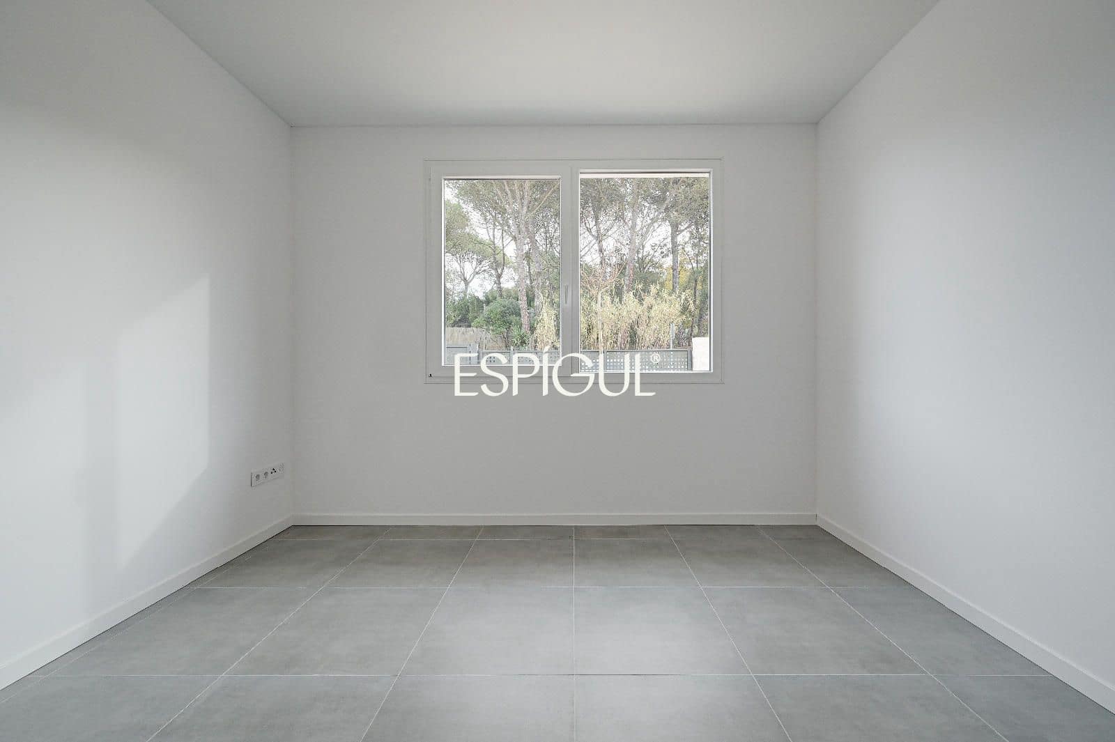 3 soveværelse Villa til salg i Llagostera med swimmingpool - € 425.000 (Ref: 10016119)