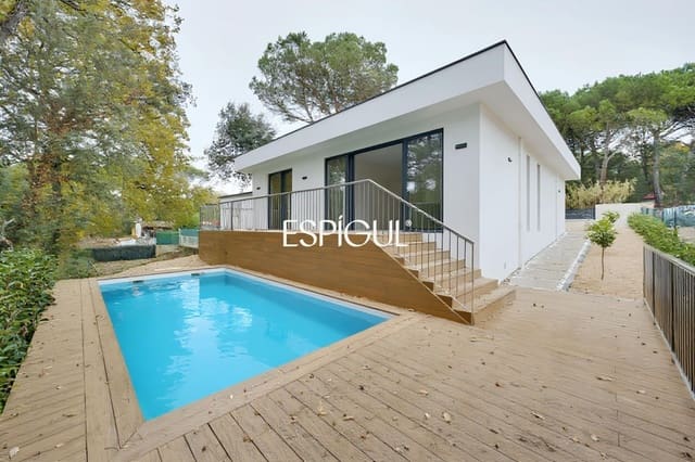 3 soveværelse Villa til salg i Llagostera med swimmingpool - € 425.000 (Ref: 10016119)