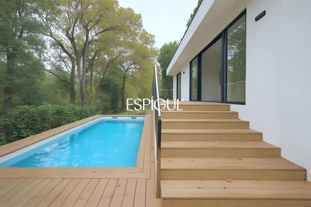 3 soveværelse Villa til salg i Llagostera med swimmingpool - € 425.000 (Ref: 10016119)