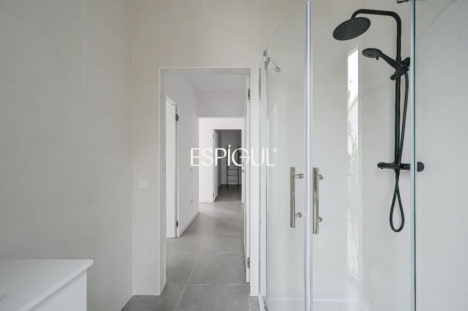 3 soveværelse Villa til salg i Llagostera med swimmingpool - € 425.000 (Ref: 10016119)