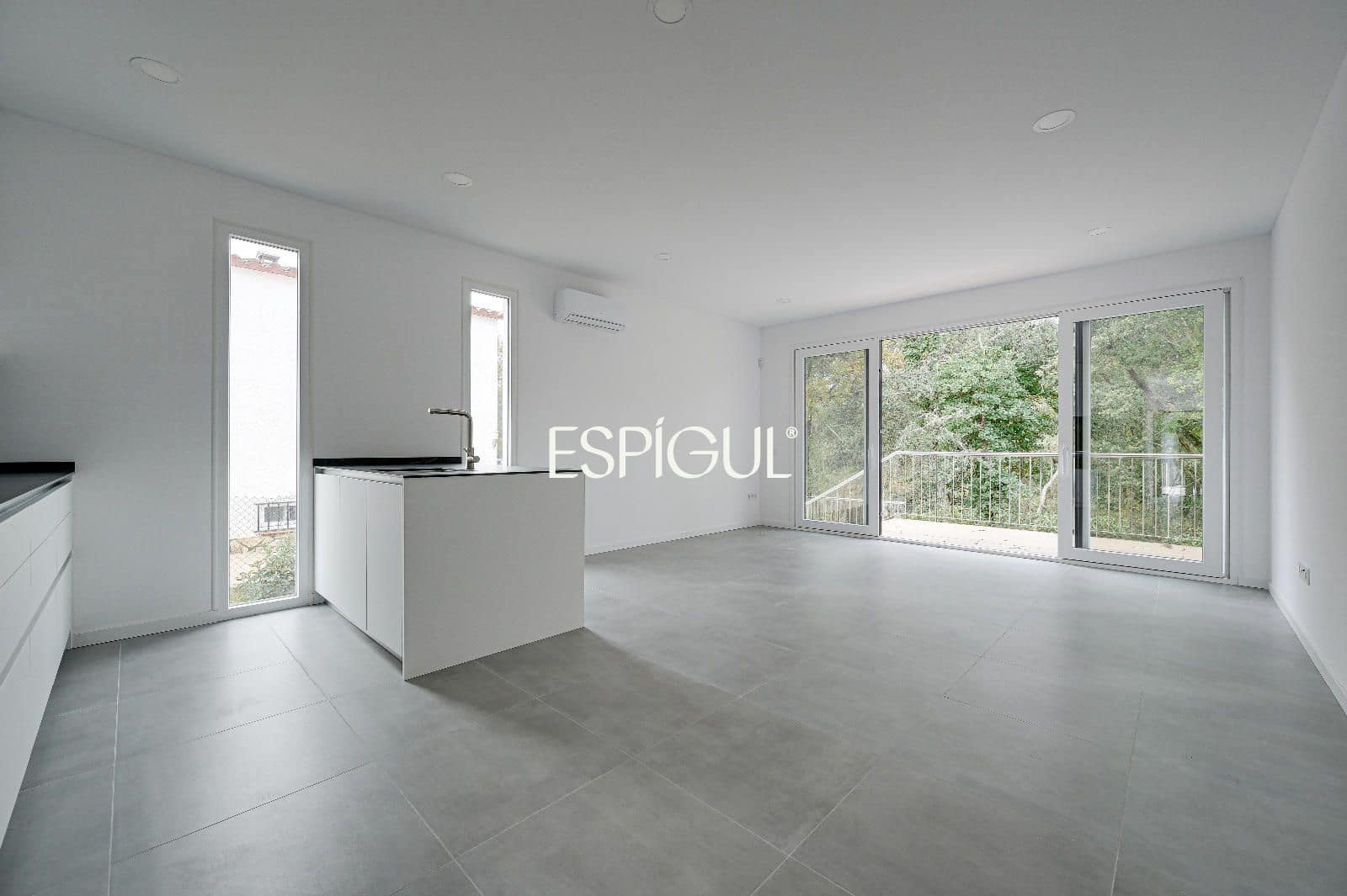 3 soveværelse Villa til salg i Llagostera med swimmingpool - € 425.000 (Ref: 10016119)