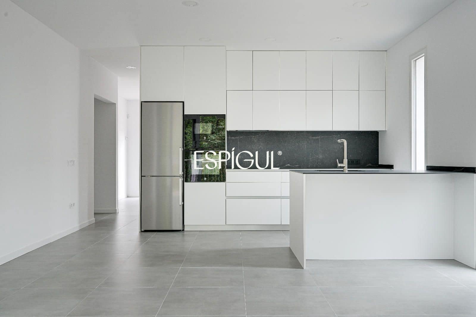 3 soveværelse Villa til salg i Llagostera med swimmingpool - € 425.000 (Ref: 10016119)