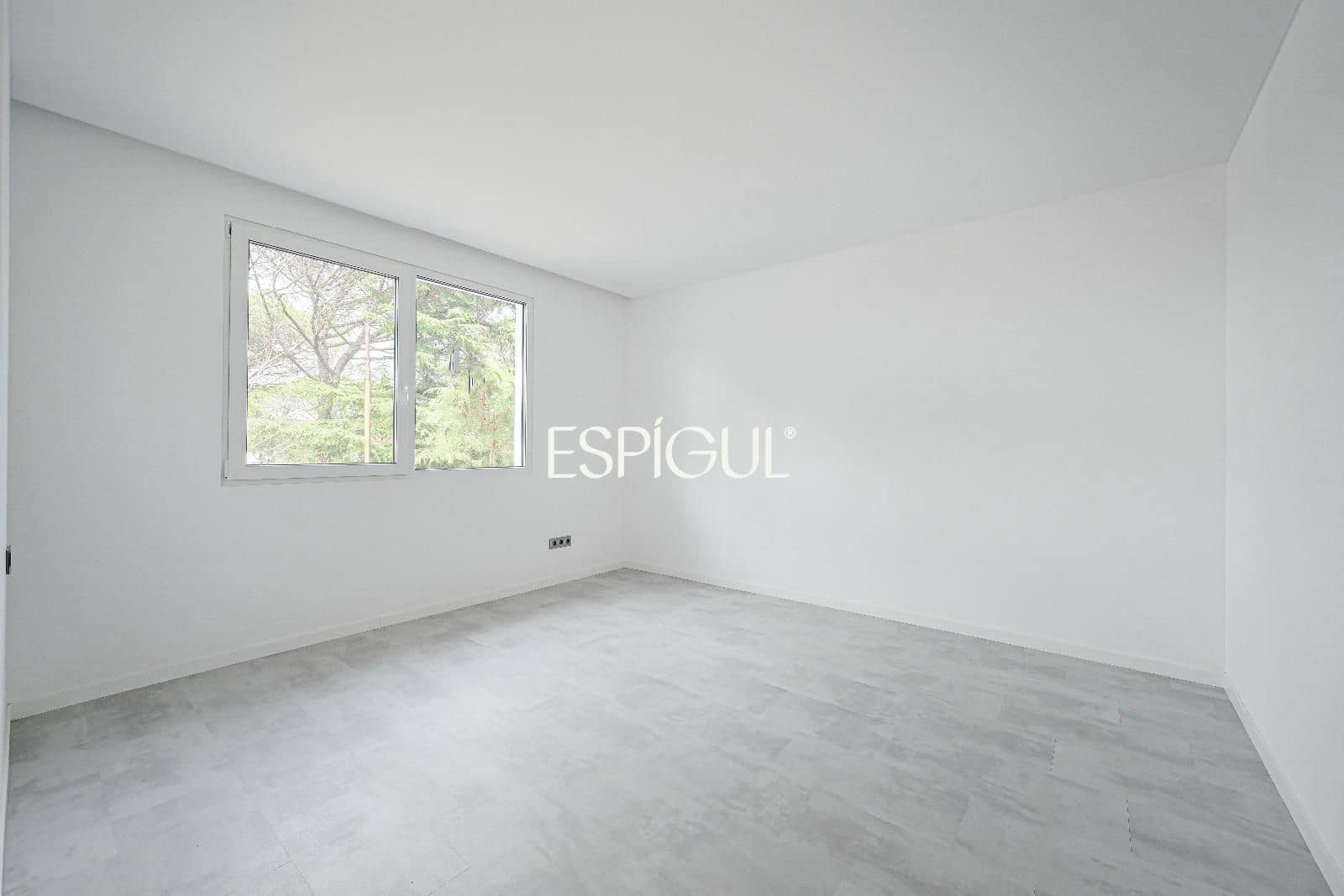 4 soveværelse Villa til salg i Llagostera med swimmingpool garage - € 435.000 (Ref: 10016120)