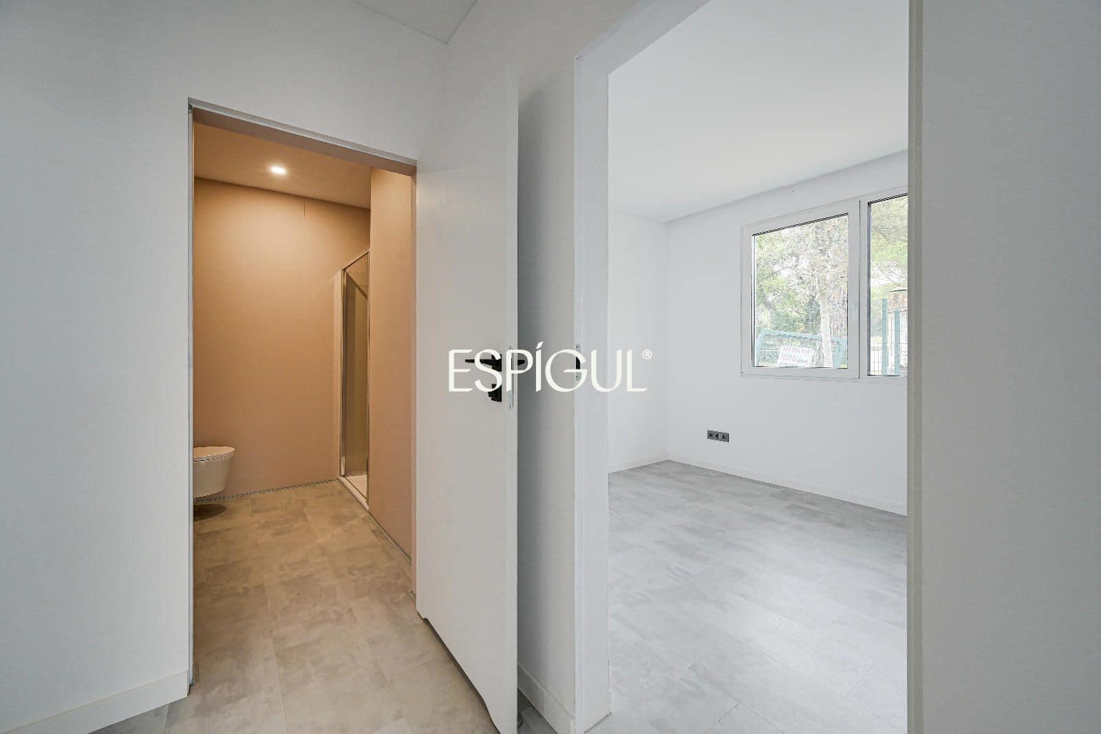 4 soveværelse Villa til salg i Llagostera med swimmingpool garage - € 435.000 (Ref: 10016120)