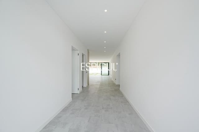 Chalet de 4 habitaciones en Llagostera en venta con piscina garaje - 435.000 € (Ref: 10016120)