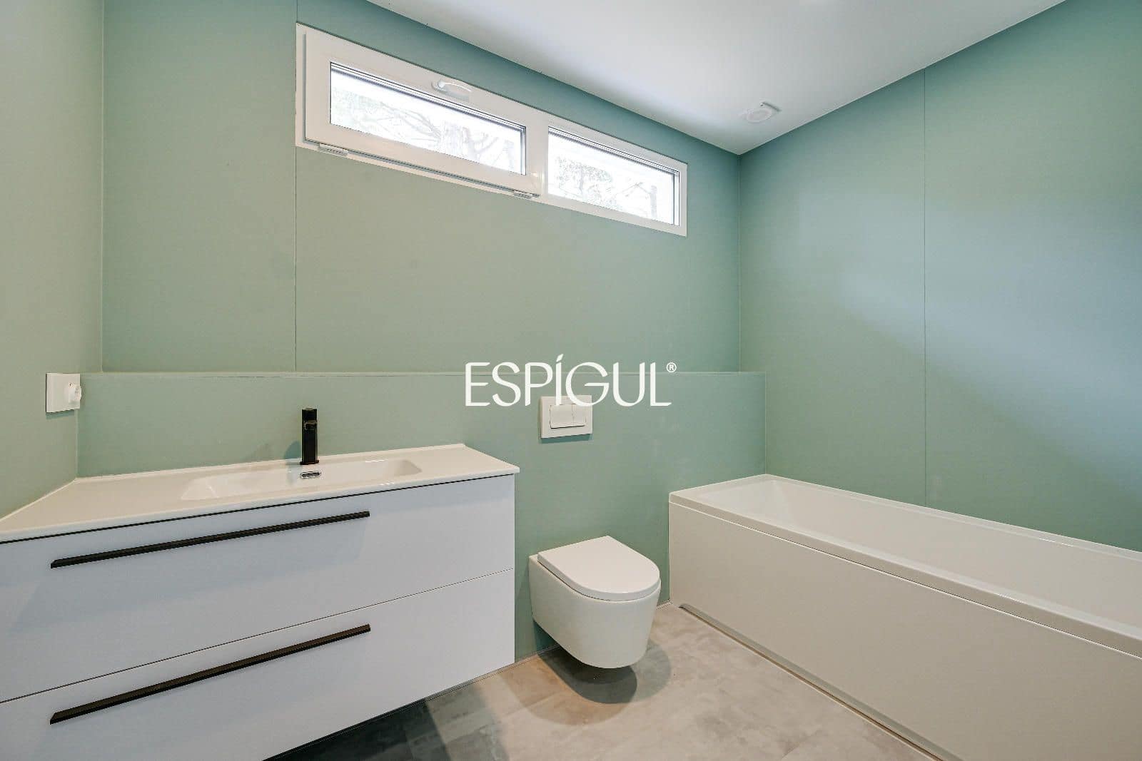 4 soveværelse Villa til salg i Llagostera med swimmingpool garage - € 435.000 (Ref: 10016120)