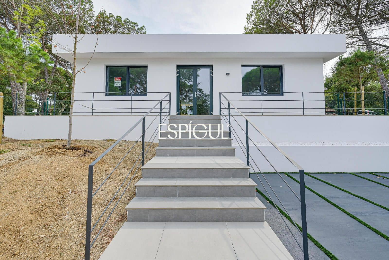 4 soveværelse Villa til salg i Llagostera med swimmingpool garage - € 435.000 (Ref: 10016120)