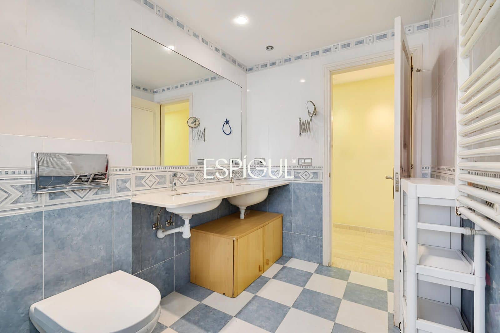 4 soveværelse Villa til salg i La Bisbal d'Emporda med garage - € 520.000 (Ref: 10024696)