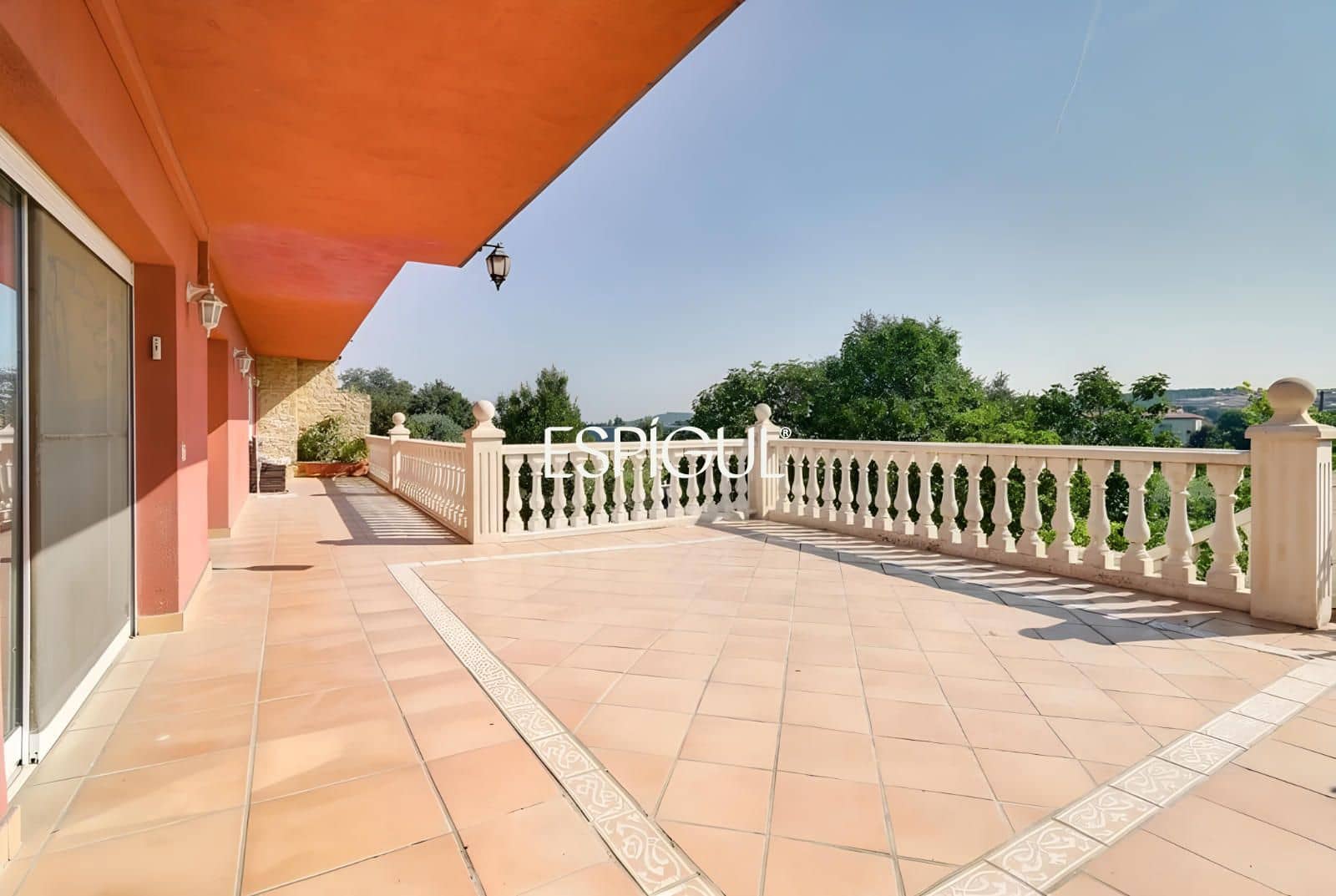 4 soveværelse Villa til salg i La Bisbal d'Emporda med garage - € 520.000 (Ref: 10024696)