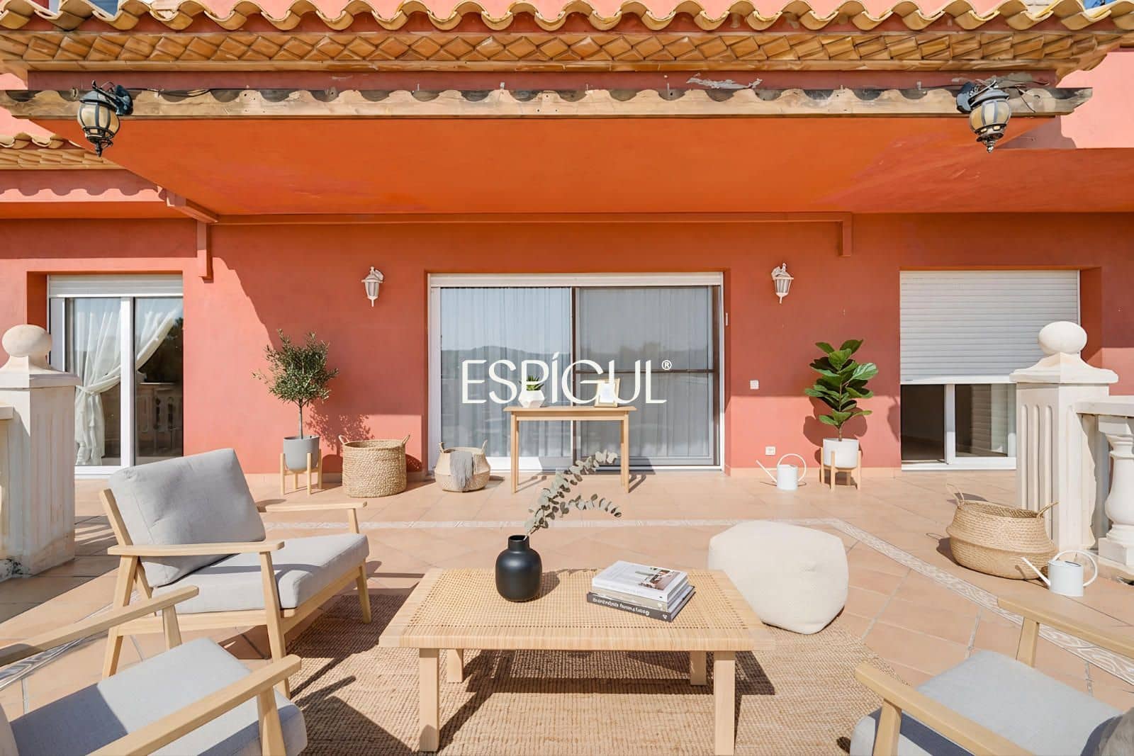4 soveværelse Villa til salg i La Bisbal d'Emporda med garage - € 520.000 (Ref: 10024696)