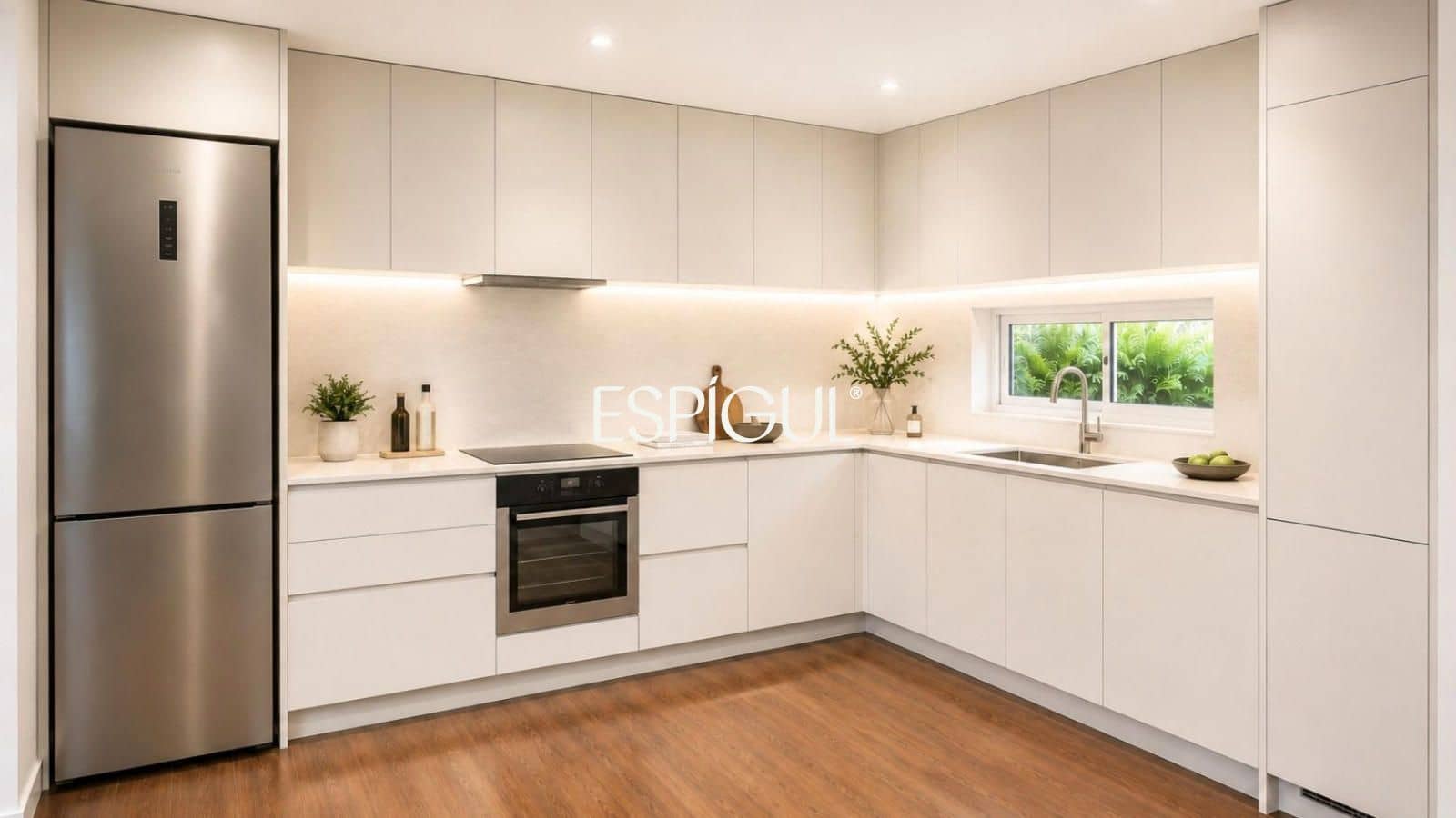 4 sypialnia Willa na sprzedaż w Sant Antoni de Calonge z basenem garażem - 875 000 € (Ref: 10041503)