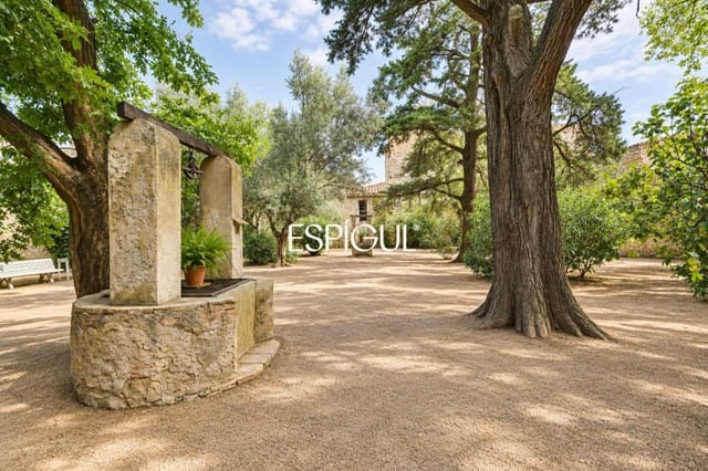12 slaapkamer Villa te koop in Torroella de Montgrí met garage - € 2.650.000 (Ref: 10070206)
