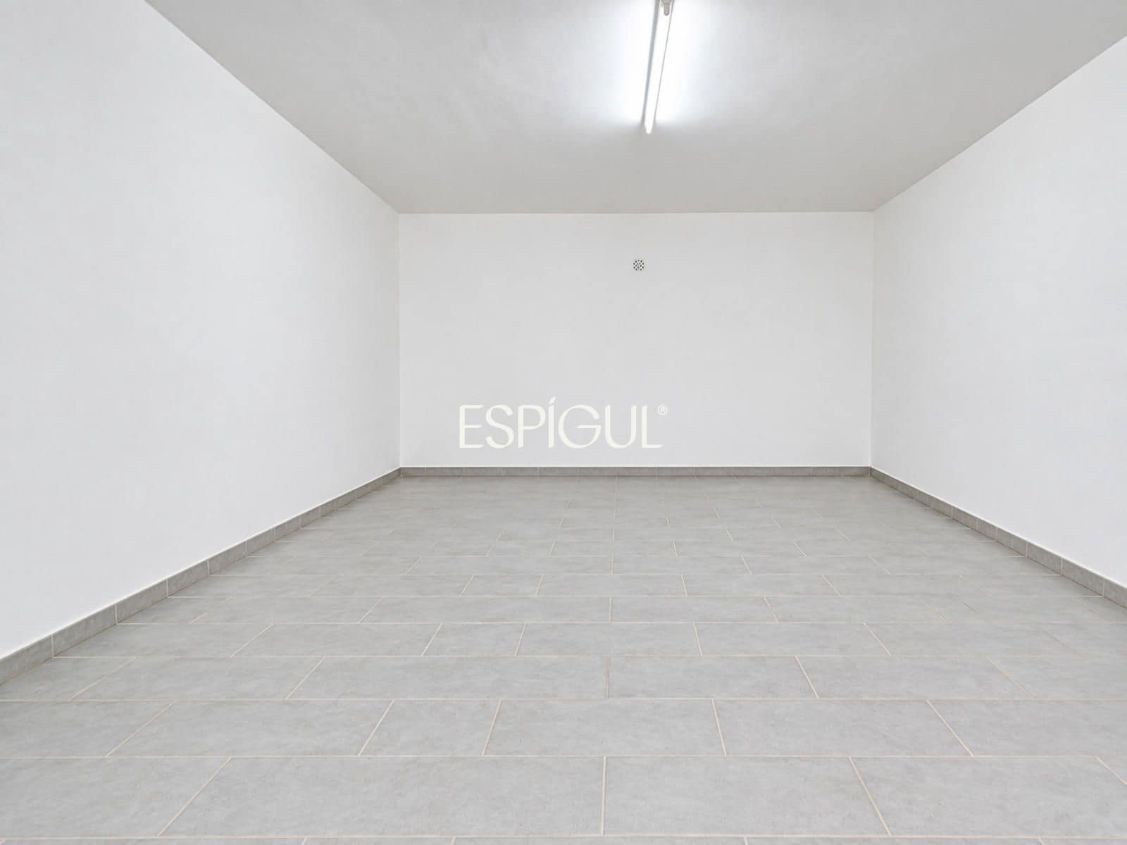 3 soveværelse Byhus til salg i La Bisbal d'Emporda med garage - € 330.000 (Ref: 10108698)