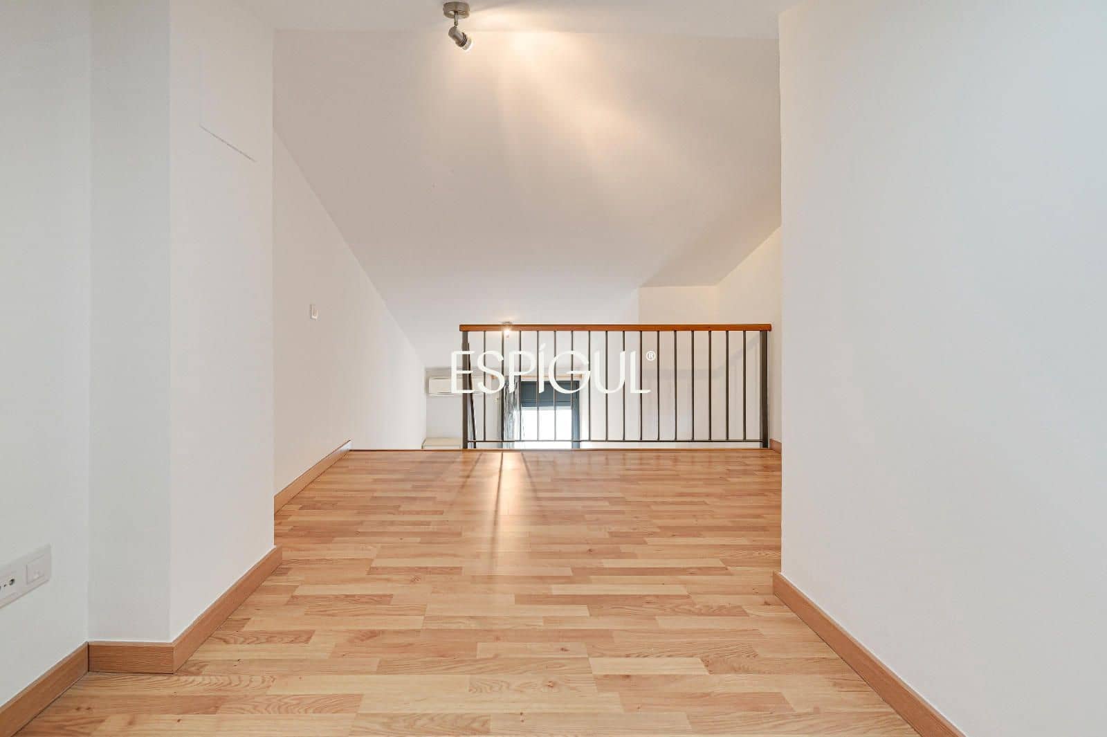 3 soveværelse Byhus til salg i La Bisbal d'Emporda med garage - € 330.000 (Ref: 10108698)