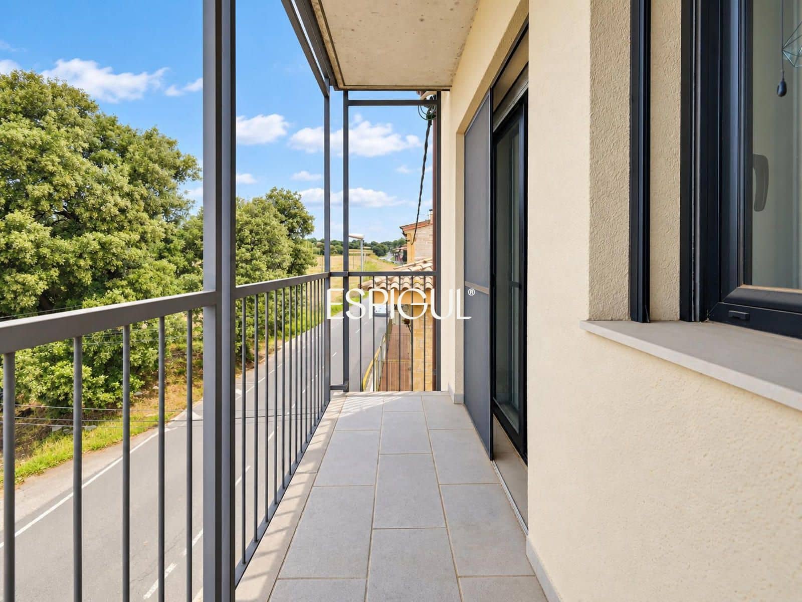 3 soveværelse Byhus til salg i La Bisbal d'Emporda med garage - € 330.000 (Ref: 10108698)