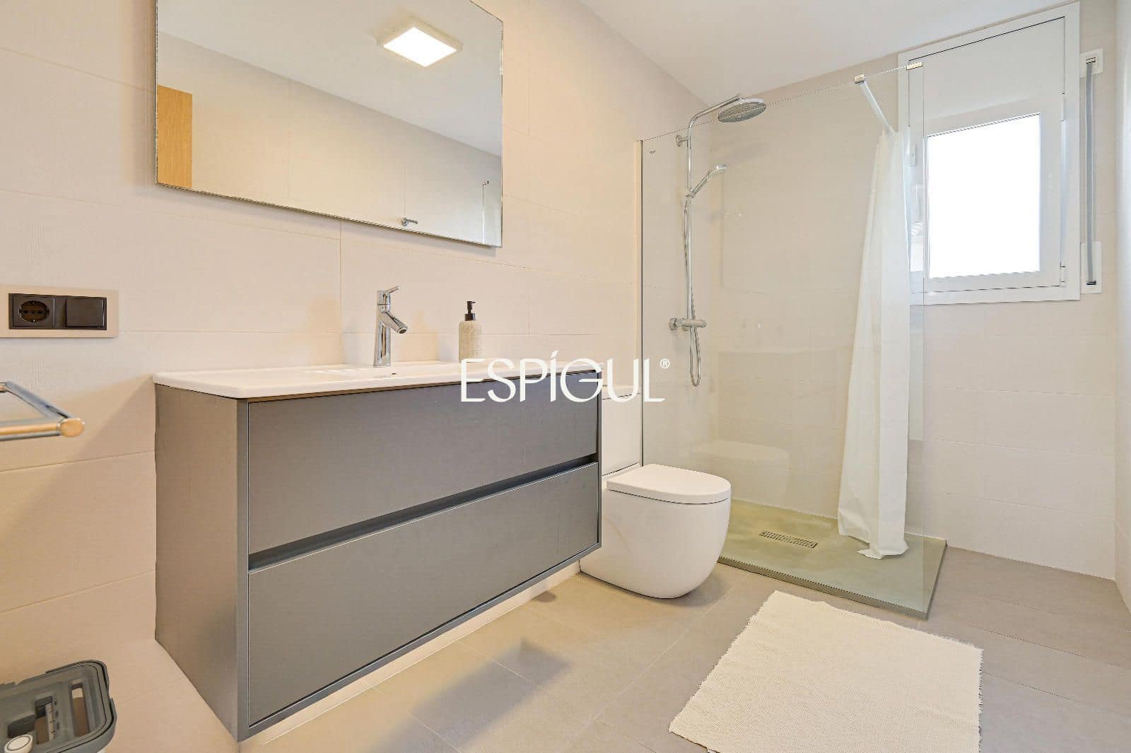 3 quarto Moradia para venda em Ventallo com piscina - 595 000 € (Ref: 10118561)