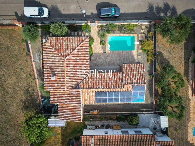 3 quarto Moradia para venda em Ventalló com piscina - 595 000 € (Ref: 10118561)