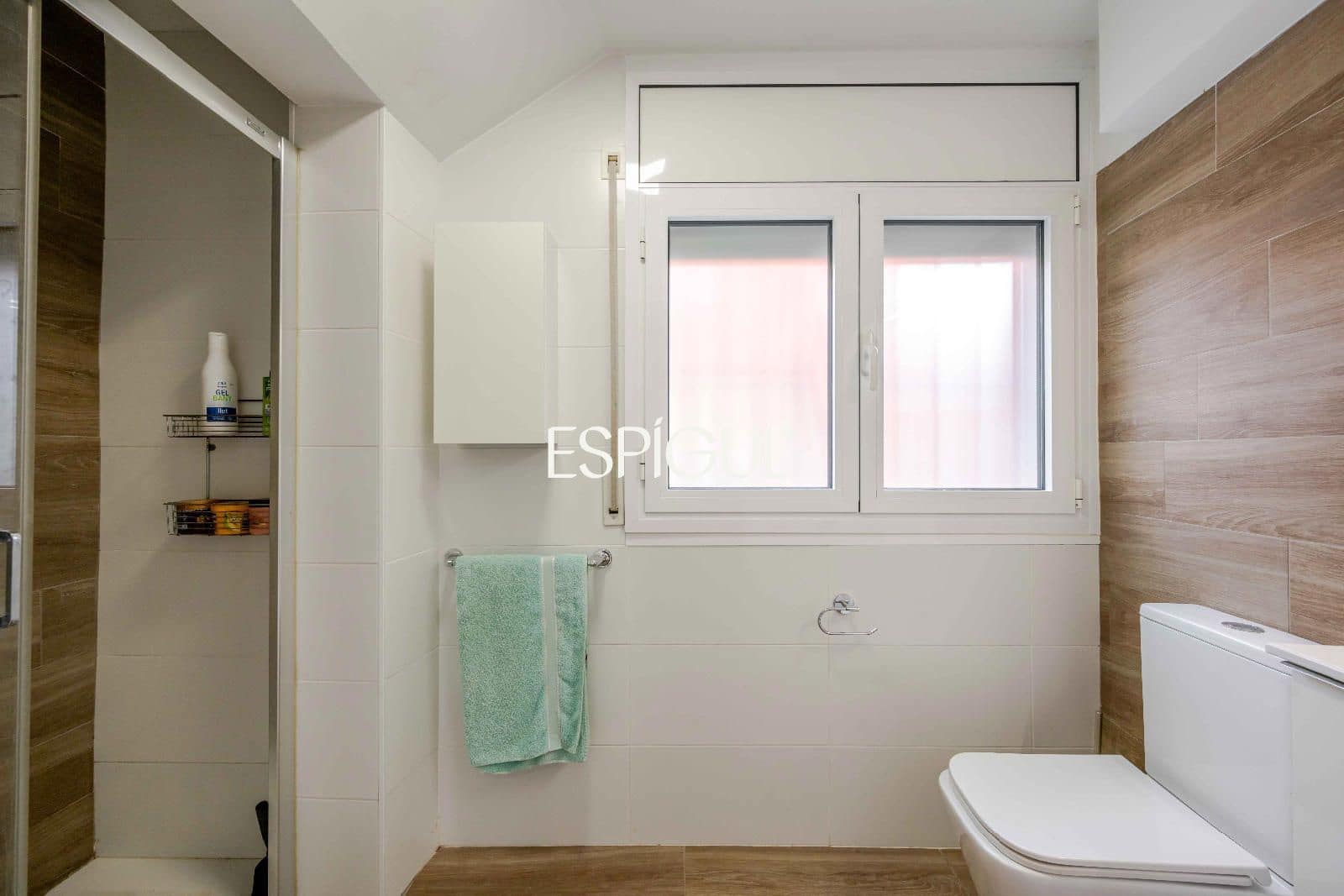 4 soveværelse Byhus til salg i Sant Feliu de Guixols med garage - € 450.000 (Ref: 10170445)