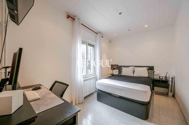 4 soveværelse Byhus til salg i Sant Feliu de Guíxols med garage - € 450.000 (Ref: 10170445)