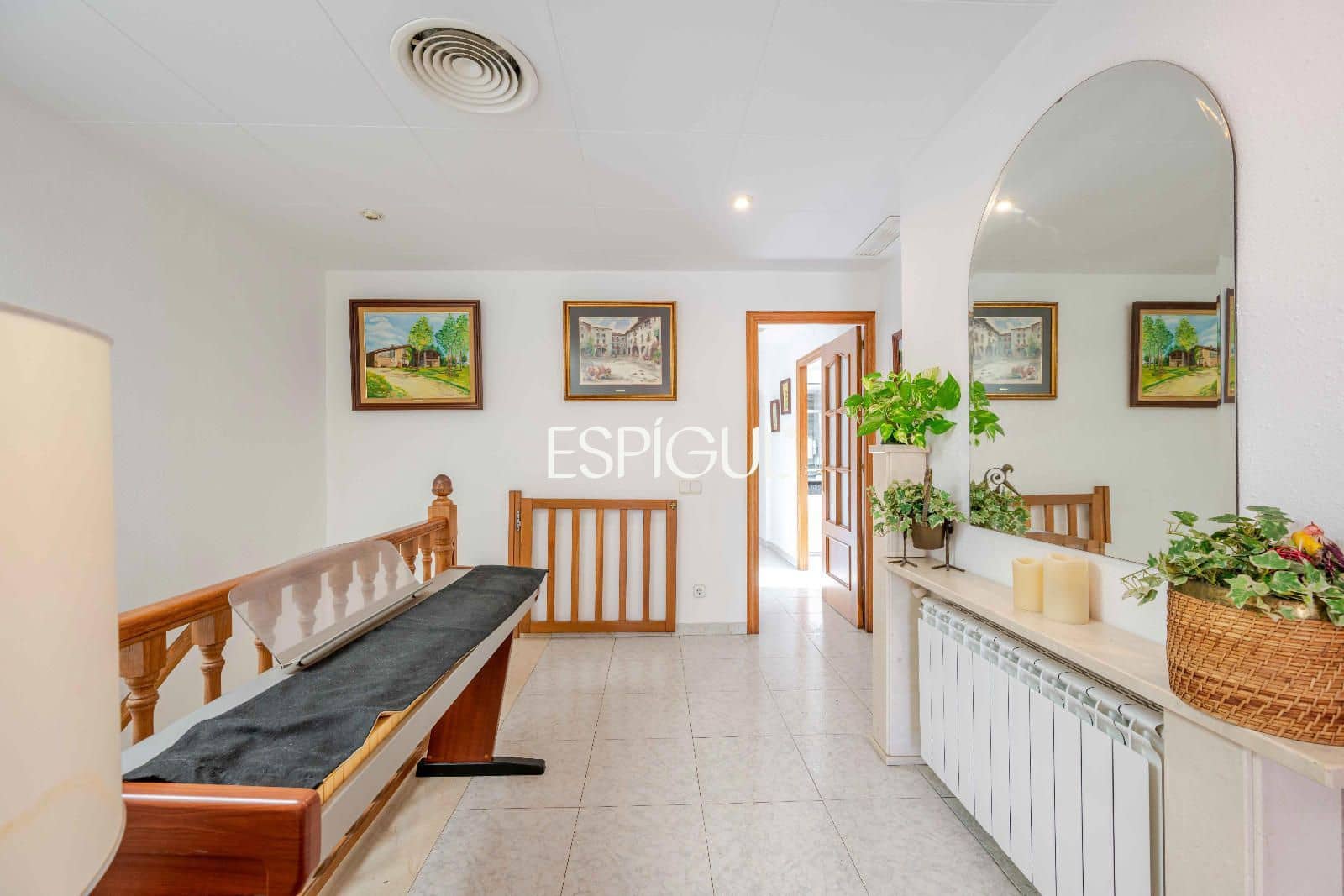 4 soveværelse Byhus til salg i Sant Feliu de Guixols med garage - € 450.000 (Ref: 10170445)