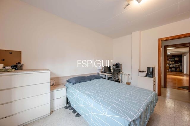 4 soveværelse Byhus til salg i Sant Feliu de Guíxols med garage - € 450.000 (Ref: 10170445)