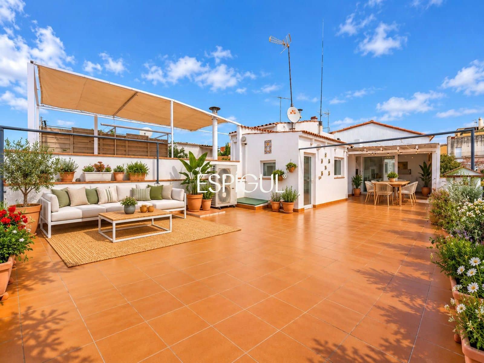 4 soveværelse Byhus til salg i Sant Feliu de Guixols med garage - € 450.000 (Ref: 10170445)