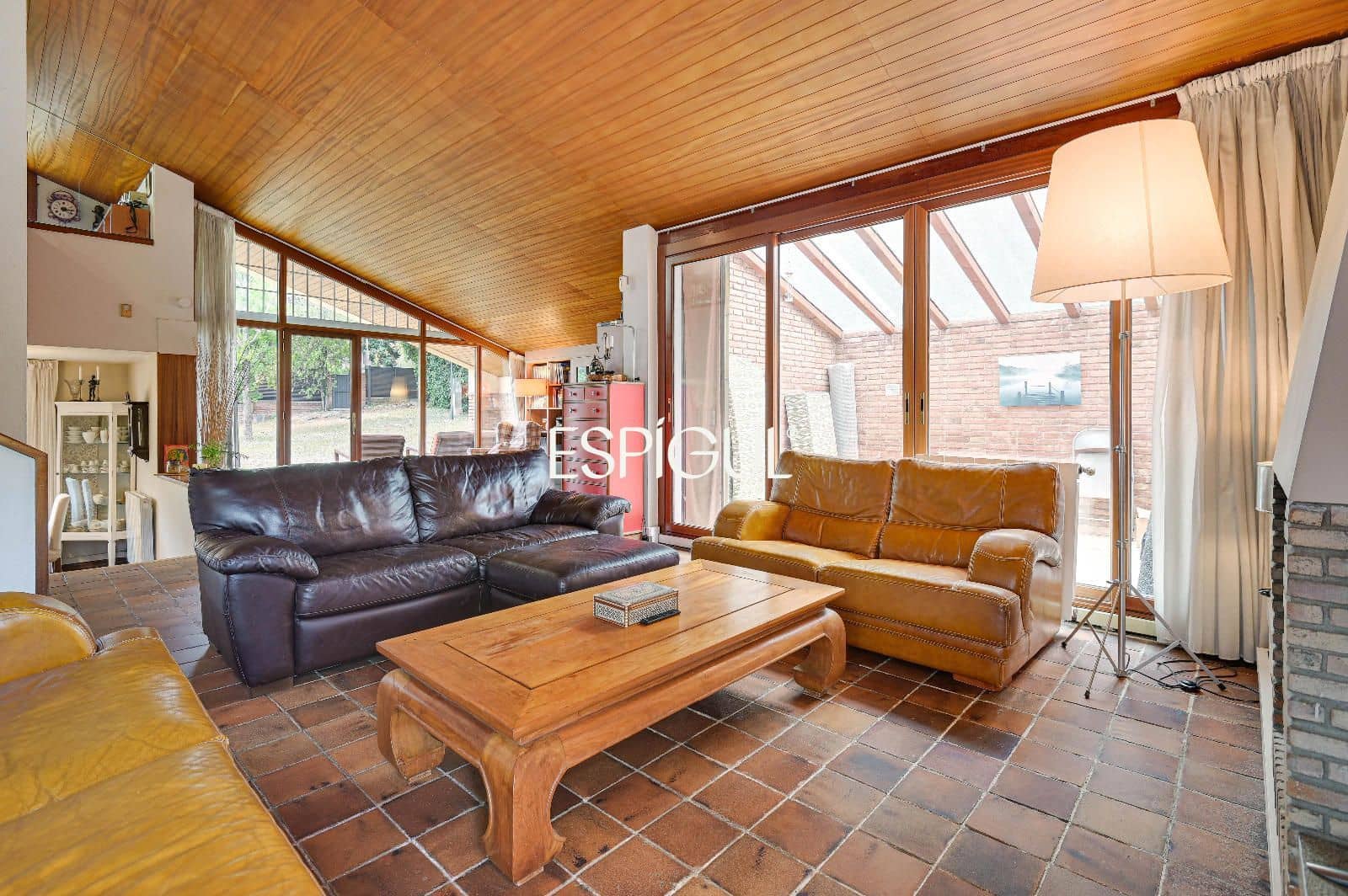 5 bedroom Villa for sale in Bellaterra with pool garage - € 1,050,000 (Ref: 10016123)