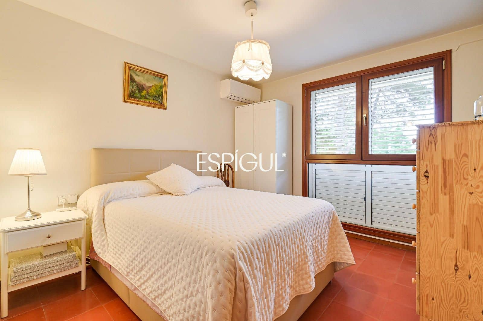 5 bedroom Villa for sale in Bellaterra with pool garage - € 1,050,000 (Ref: 10016123)