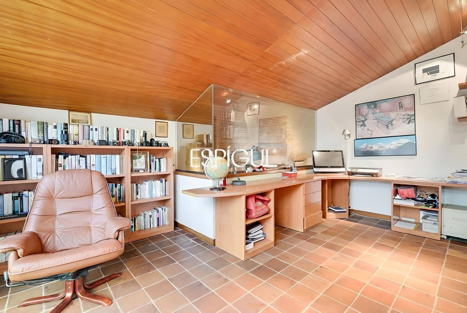 5 bedroom Villa for sale in Bellaterra with pool garage - € 1,050,000 (Ref: 10016123)