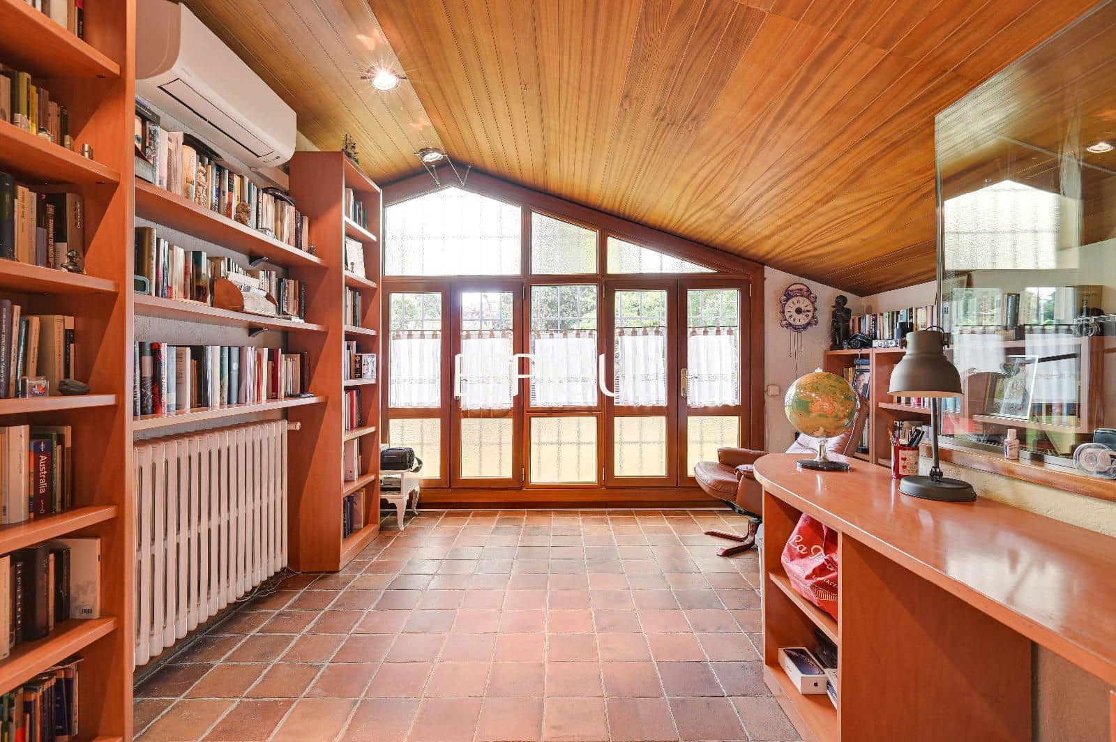 5 bedroom Villa for sale in Bellaterra with pool garage - € 1,050,000 (Ref: 10016123)