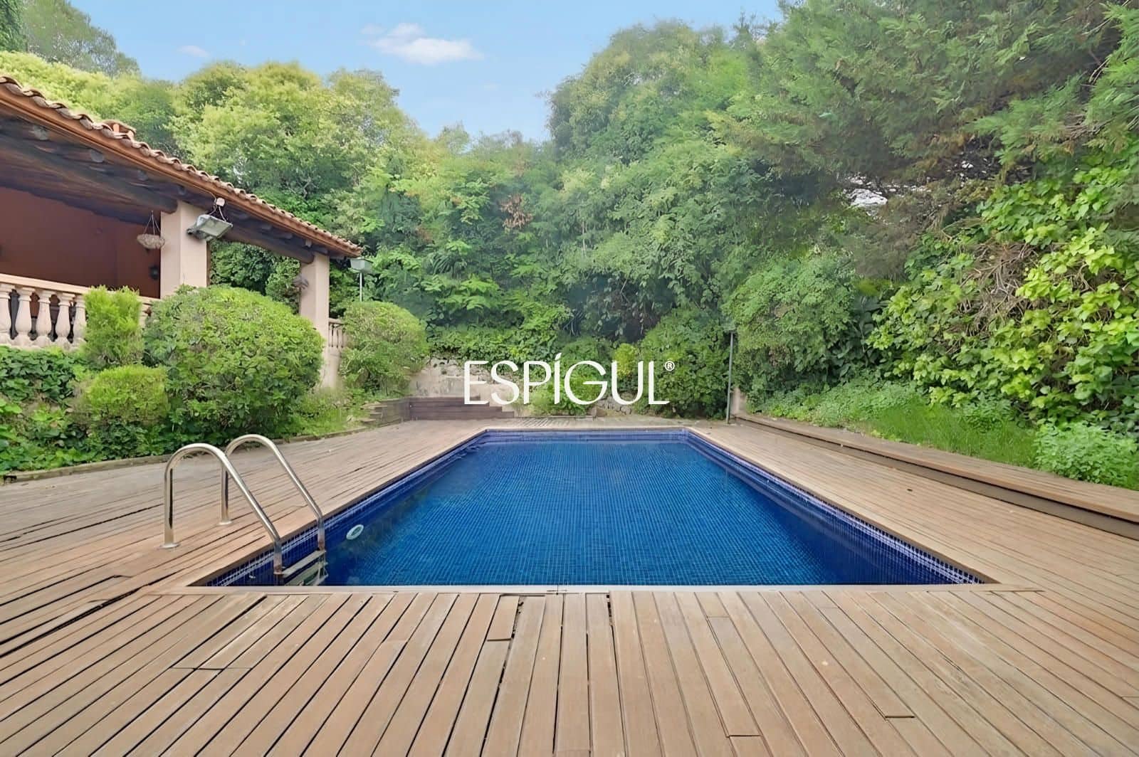 5 bedroom Villa for sale in Bellaterra with pool garage - € 1,050,000 (Ref: 10016123)