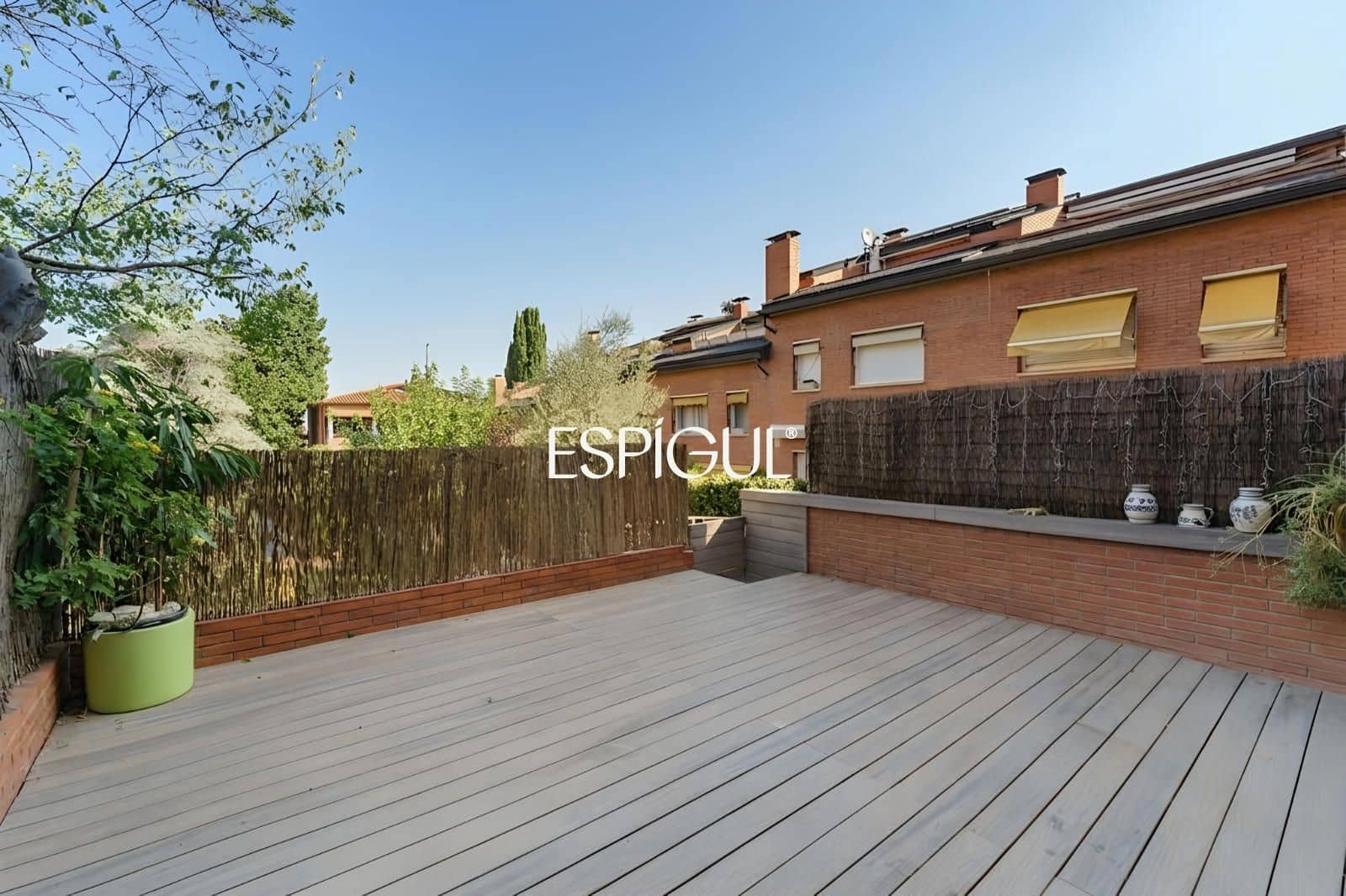 4 sypialnia Dom na sprzedaż w Sant Cugat del Valles z basenem garażem - 1 195 000 € (Ref: 10016124)