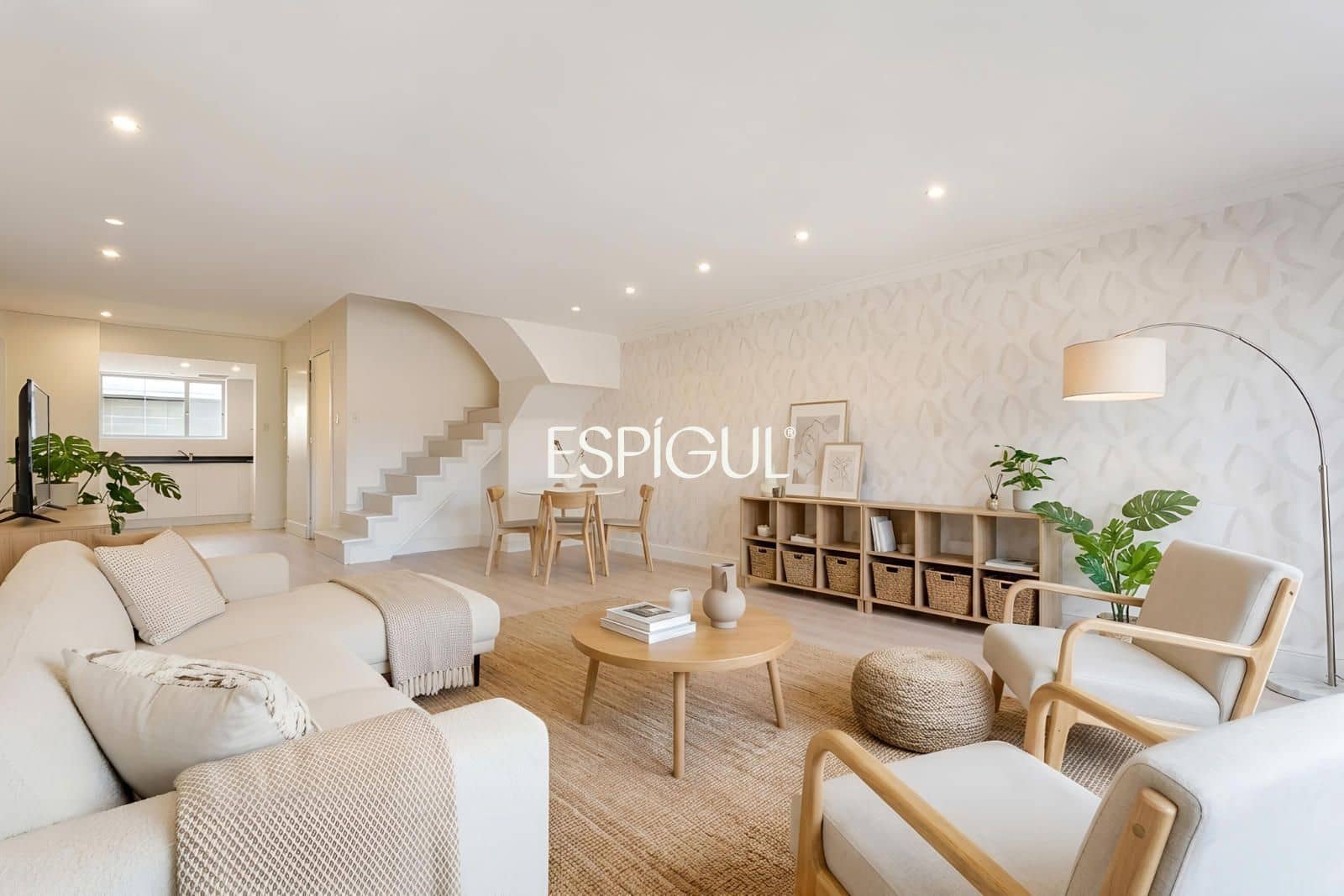 4 sypialnia Dom na sprzedaż w Sant Cugat del Valles z basenem garażem - 1 195 000 € (Ref: 10016124)