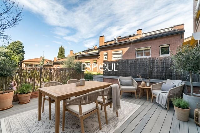 4 sypialnia Dom na sprzedaż w Sant Cugat del Vallès z basenem garażem - 1 195 000 € (Ref: 10016124)