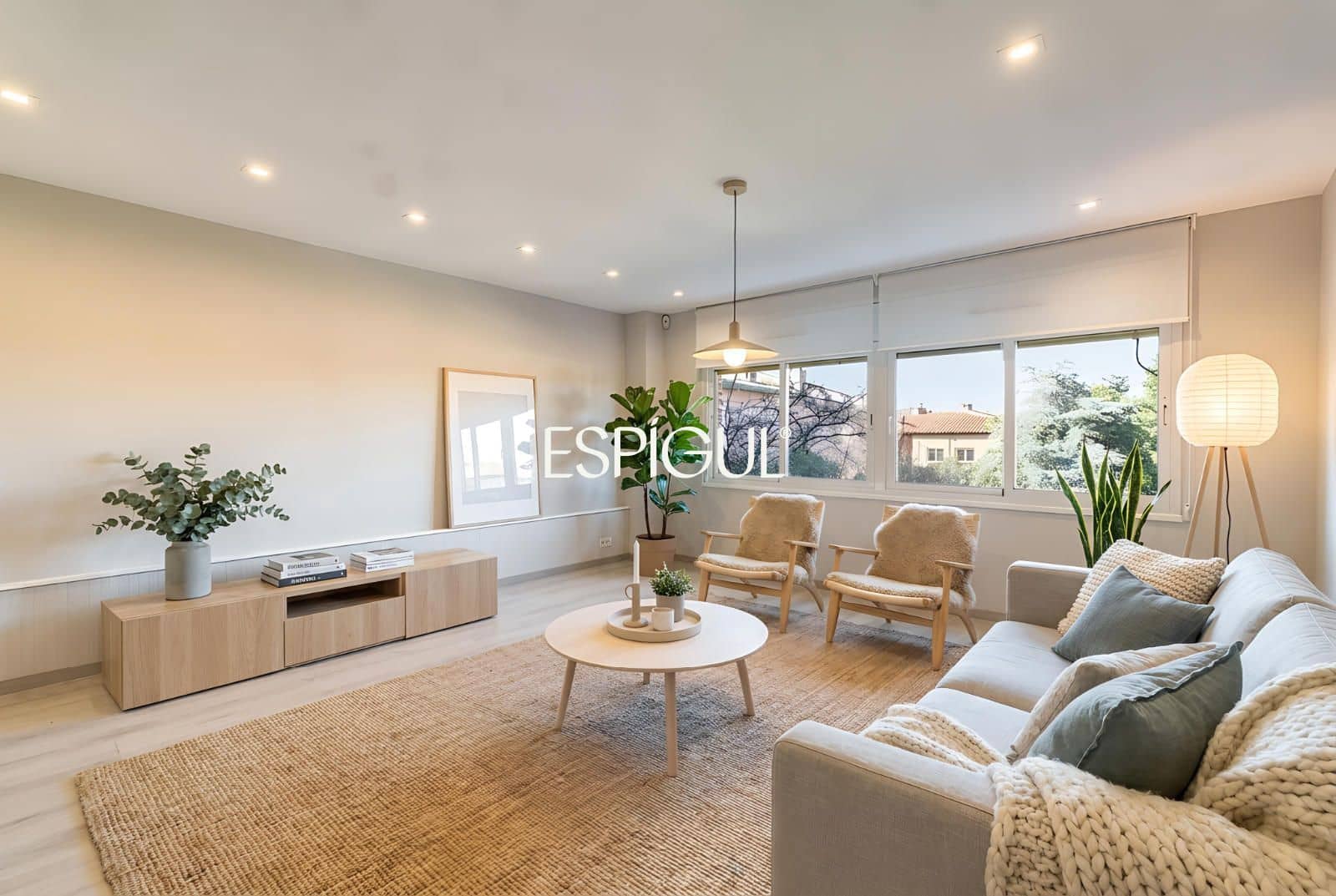 4 sypialnia Dom na sprzedaż w Sant Cugat del Valles z basenem garażem - 1 195 000 € (Ref: 10016124)