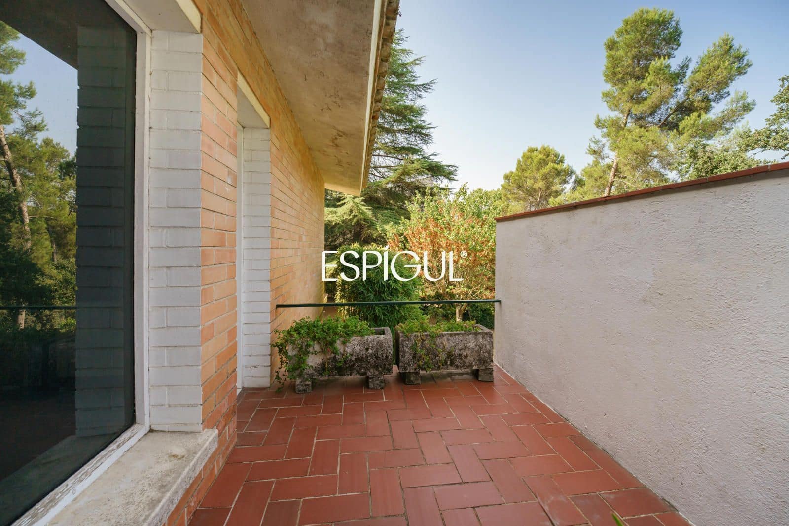 4 bedroom Villa for sale in Bellaterra with garage - € 1,050,000 (Ref: 10016125)