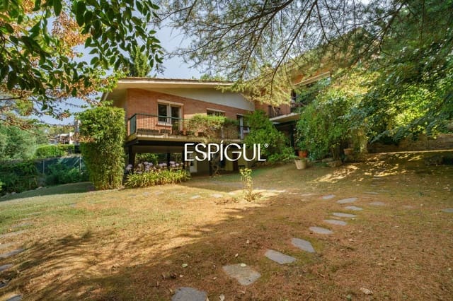 4 bedroom Villa for sale in Bellaterra, Cerdanyola del Vallès with garage - € 1,050,000 (Ref: 10016125)